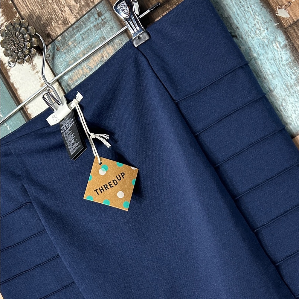 Navy layered side Pencil Skirt - Picture 5 of 9